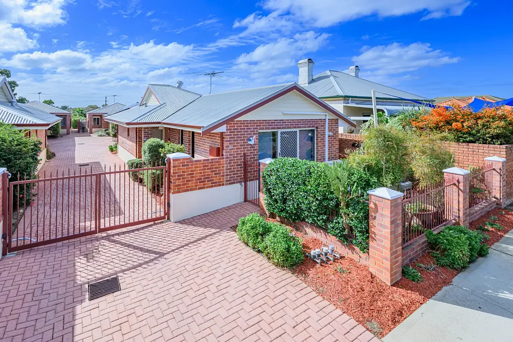 Midland 3 Bedroom Immaculate Midland Villa