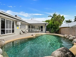 1 Clearwater Street, Freshwater