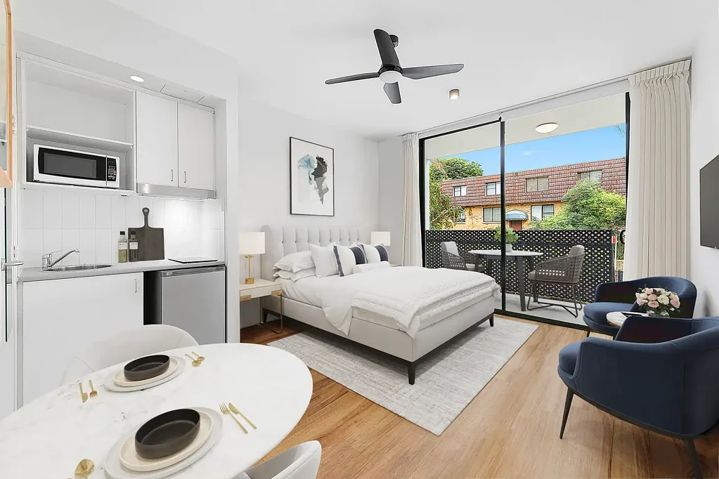 FURNISHED STUDIO