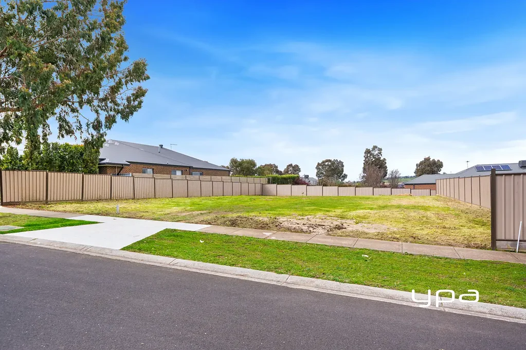 Sunbury 861m² of Opportunity in Prestigious Jacksons Hill