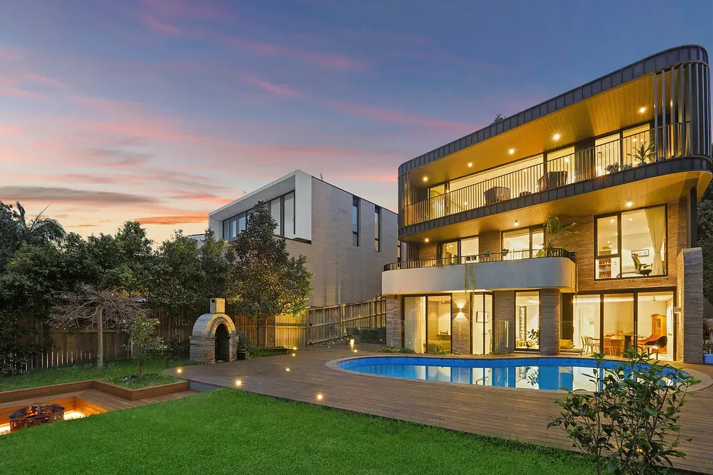 Rose Bay 5कमरा Sophisticated Family Sanctuary with Sweeping District Views
