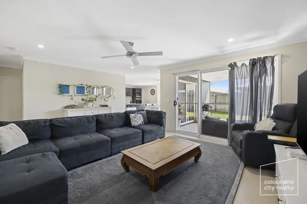 9 Ochre Crescent, Caloundra West, QLD 4551