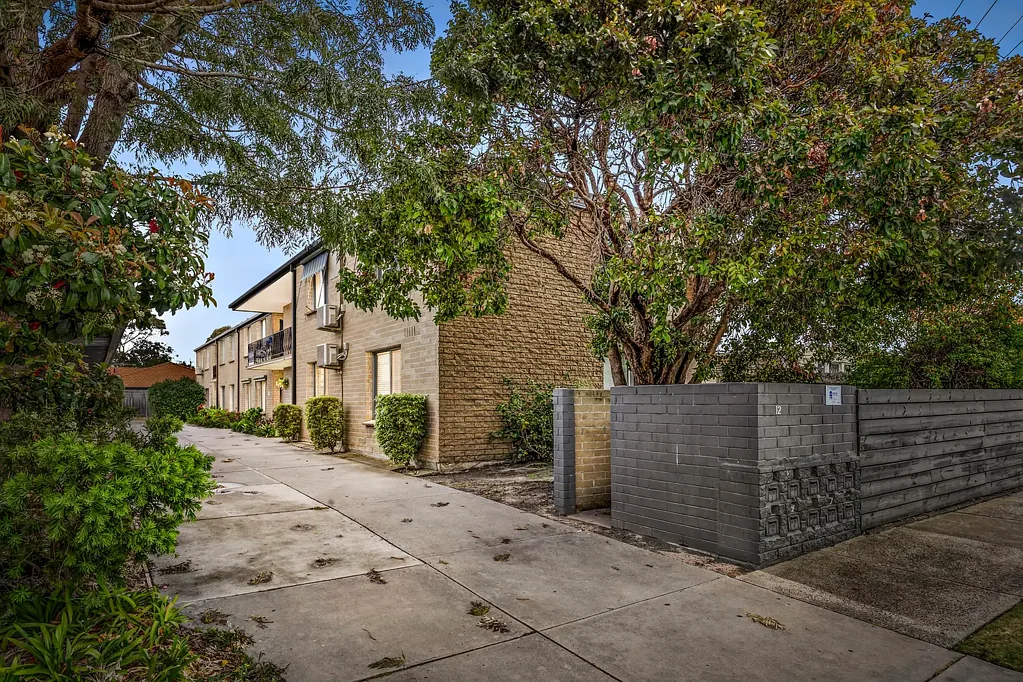 1/12 Collins Street, Mentone, VIC 3194