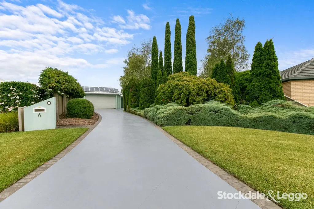 Traralgon 4ਬੈੱਡਰੂਮ Architecturally Design, In Prestigious court location - 1231 sqm Block