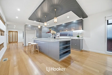 70 Telford Drive, Berwick, VIC 3806, 7 slaapkamers, 4 badkamers, House