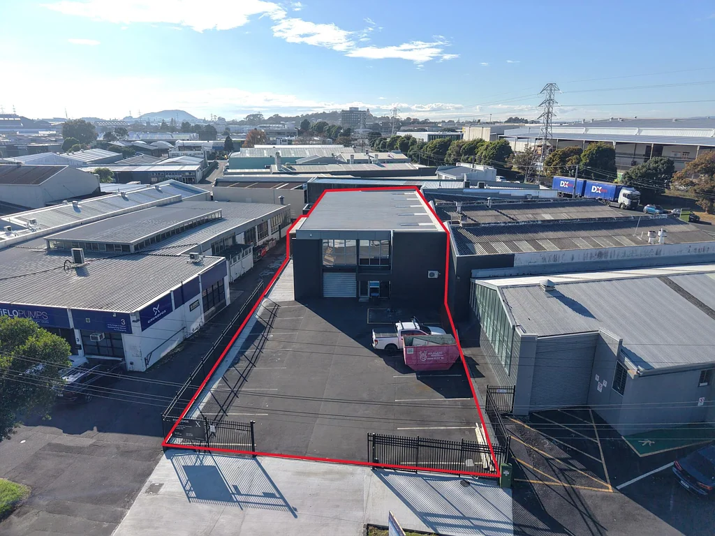 Penrose Affordable Penrose trade retail