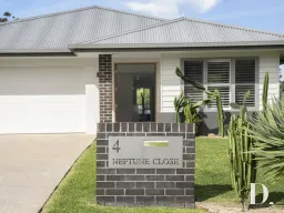 4 Neptune Close, Safety Beach