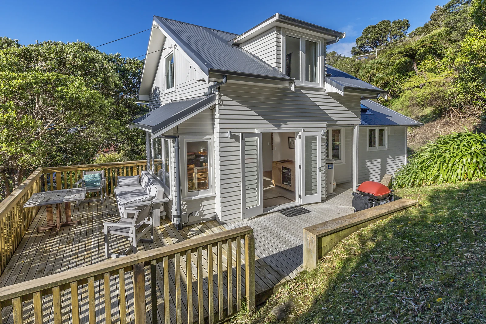Karori 4غرفة نوم Where Modern Living Meets Family Comfort