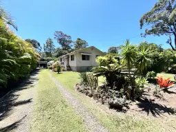 16 Natone Terrace, Macleay Island