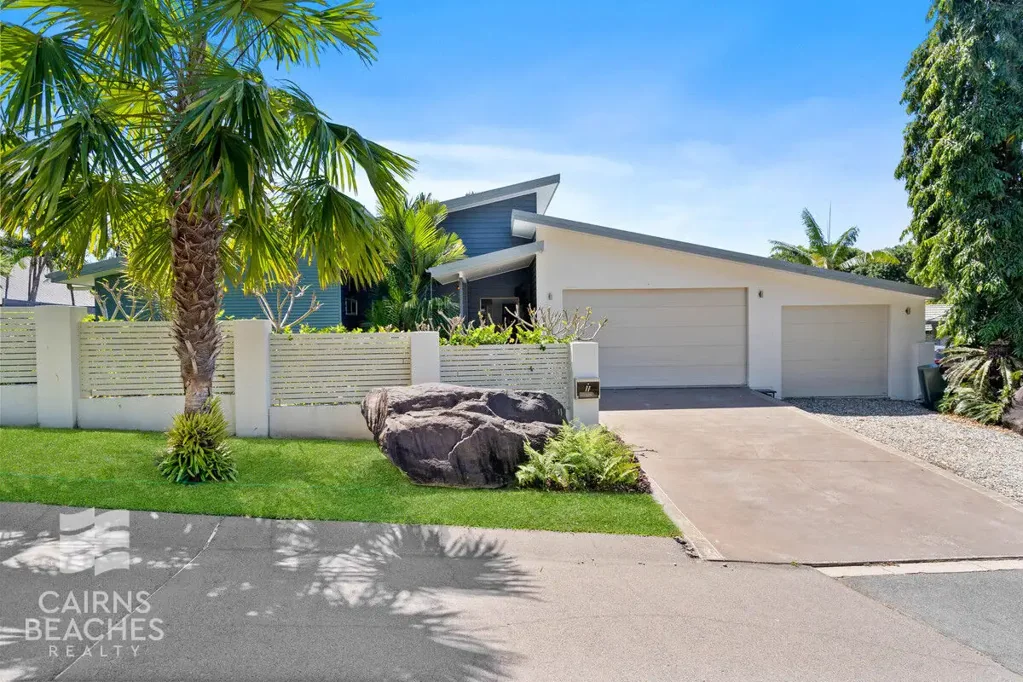 11 Savaii Close, Palm Cove, QLD 4879