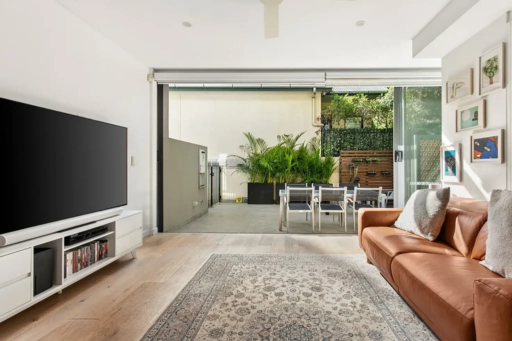 156G Bridge Road (Entry via 2H Reuss Street), Glebe, NSW 2037