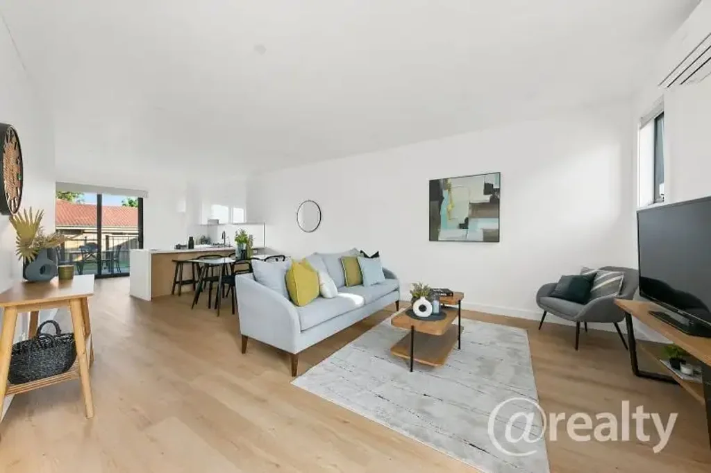 Ringwood East 3 Bedroom Brand New 3-Bedroom Townhouse with No Body Corporate