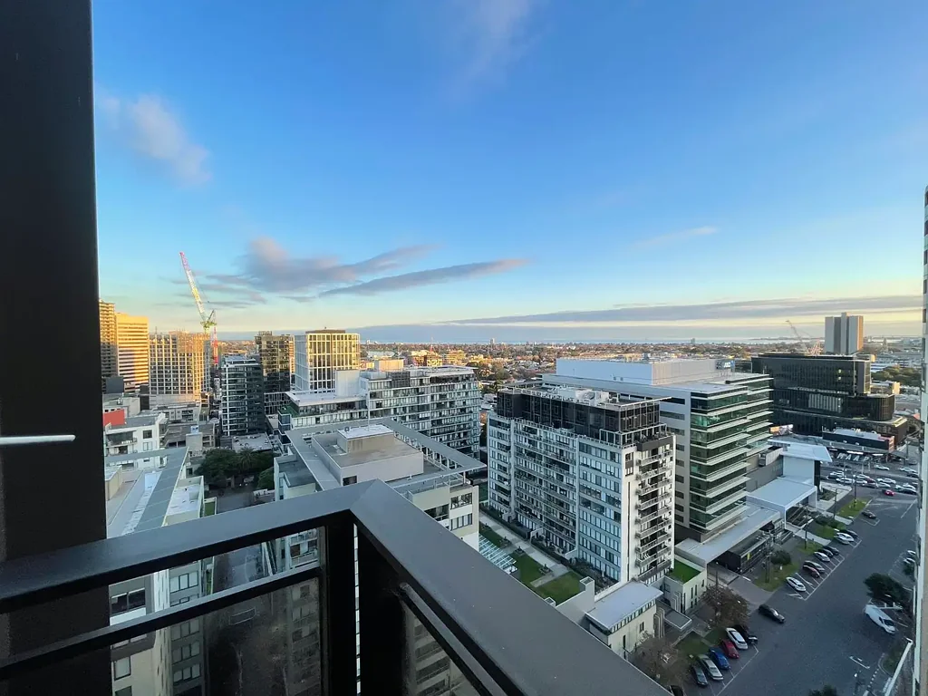 Southbank 3Phòng ngủ 3 bedrooms apartment, Level 22. New, never tenanted.