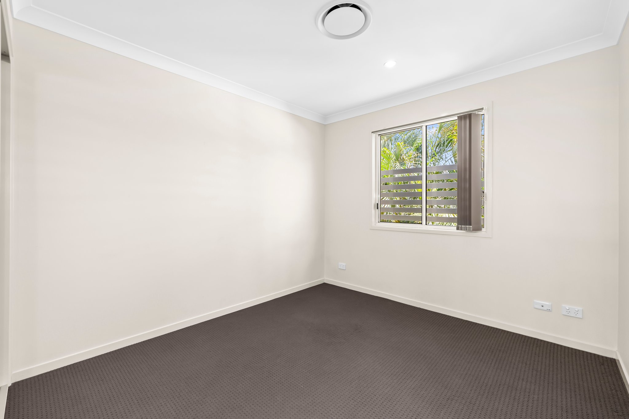 UNIT 4 69 PEMBROKE ST, CARINA QLD 4152, 0 Schlafzimmer, 0 Badezimmer, Townhouse