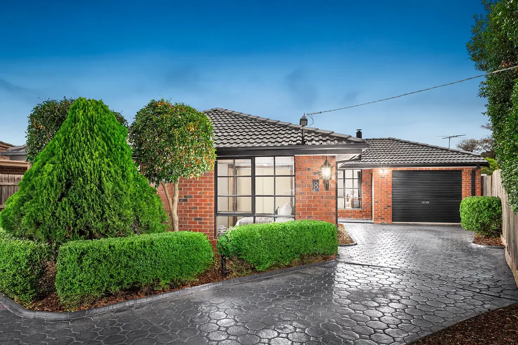8 Martingale Court, Epping, VIC 3076