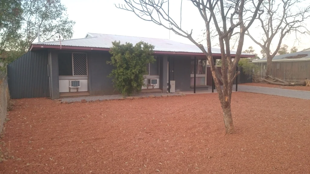 Tennant Creek 3 Bedroom Interior Updated in last 2 years - 11% ROR