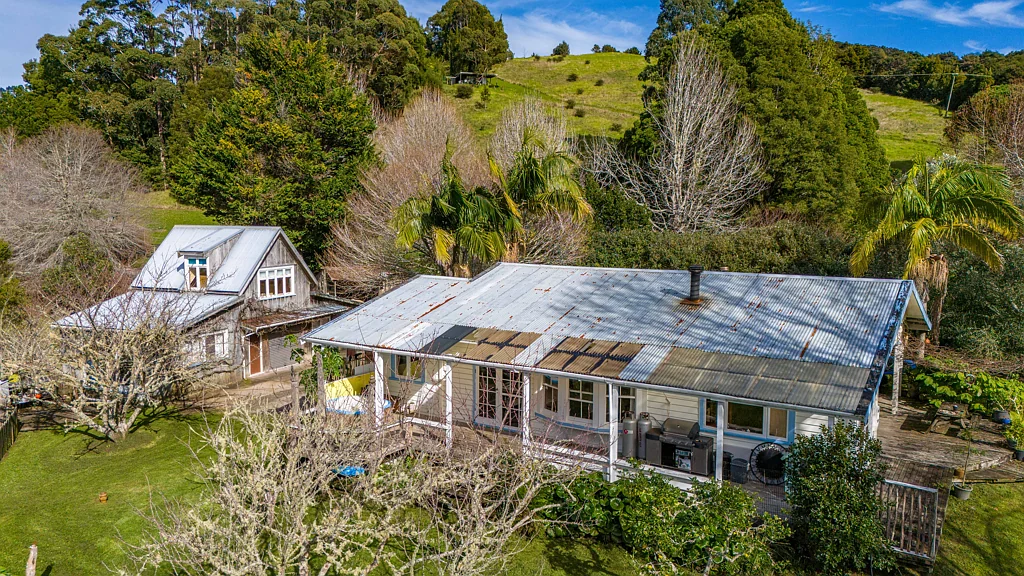 Peria 2 Slaapkamer Golden Chance: 11ha Lifestyle Living