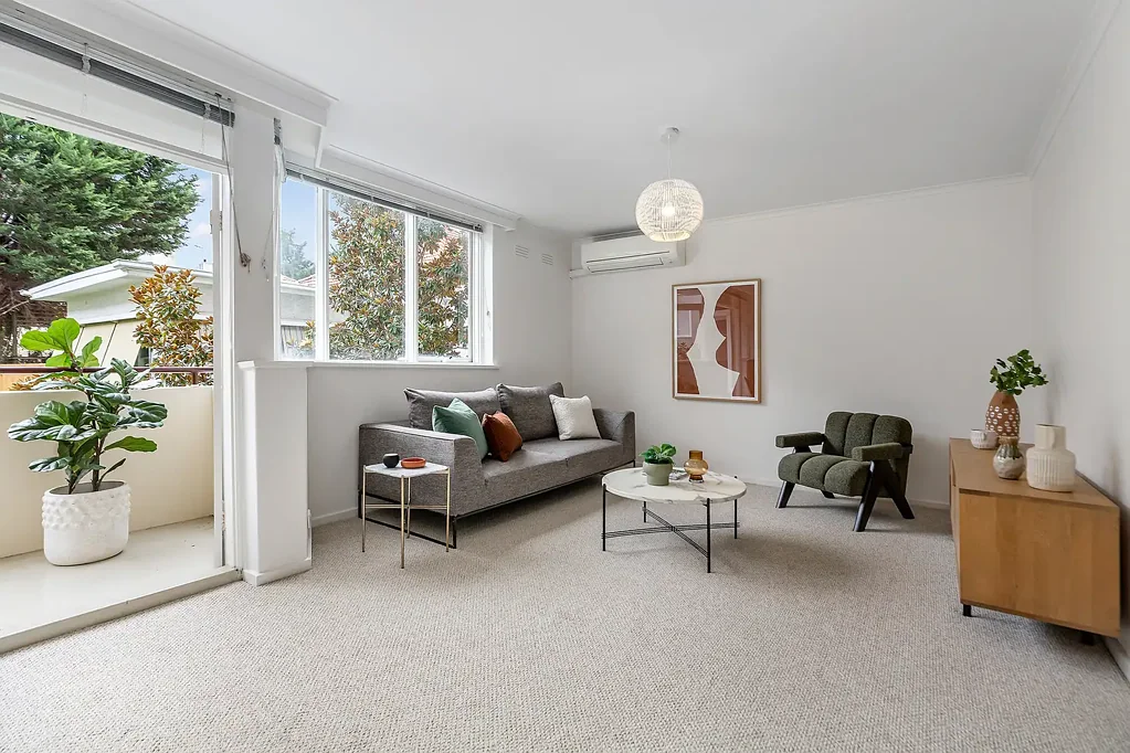 St Kilda East 2બેડરૂમ Almost 110sqm internally, north-facing and ready to go