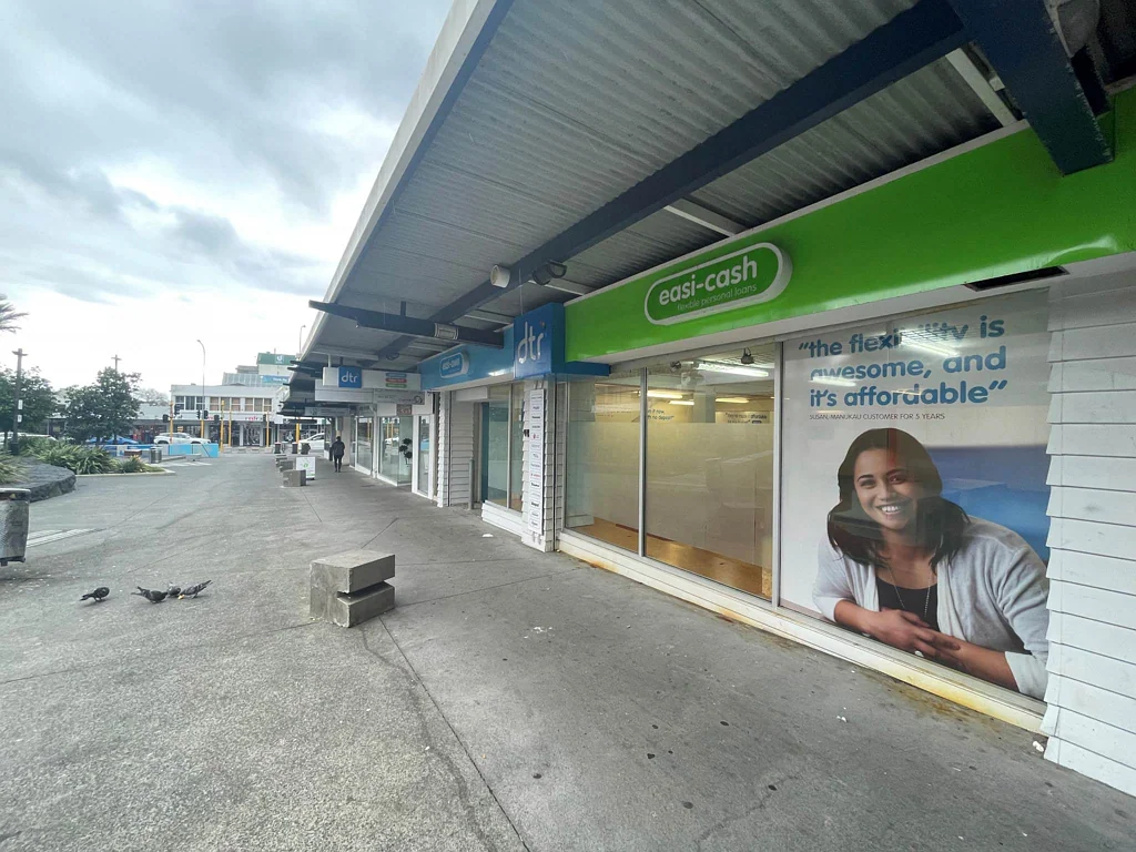 Henderson RETAIL NEAR WESTCITY SHOPPING CENTRE IN HENDERSON