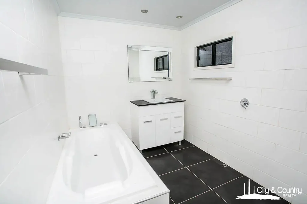 7 Margaret Street, Mount Isa, QLD 4825