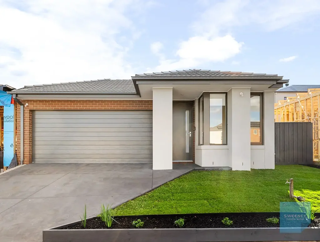 Deanside 4chambre Brand New Living with a 50-year structural warranty in Taylors Rise