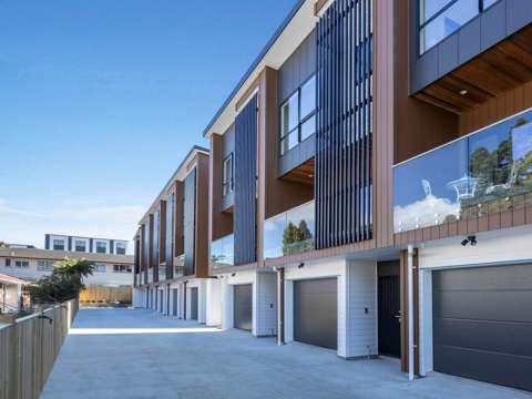 Onehunga 3房  Negotiable from $ 1 million