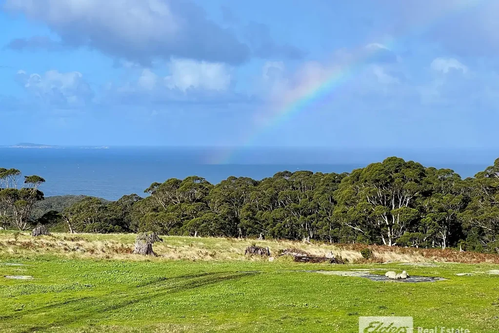 Kronkup  Truly Epic Lifestyle Block, World Class Ocean Views