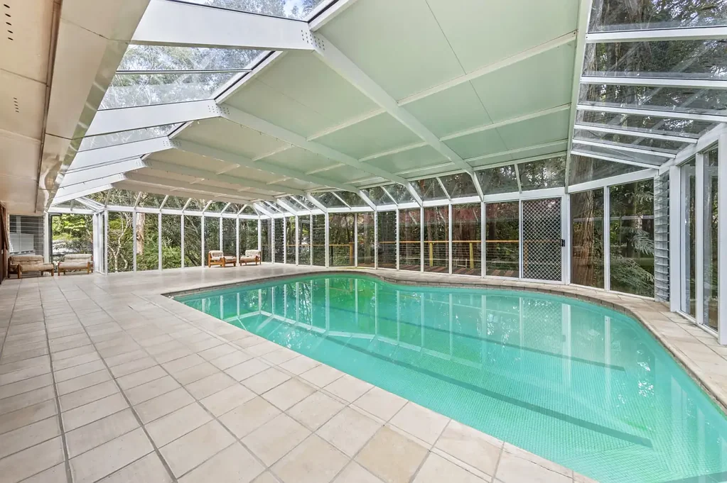 Turramurra 3침실 Rare Offering in Convenient Location