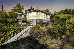 369 South Road, Caversham