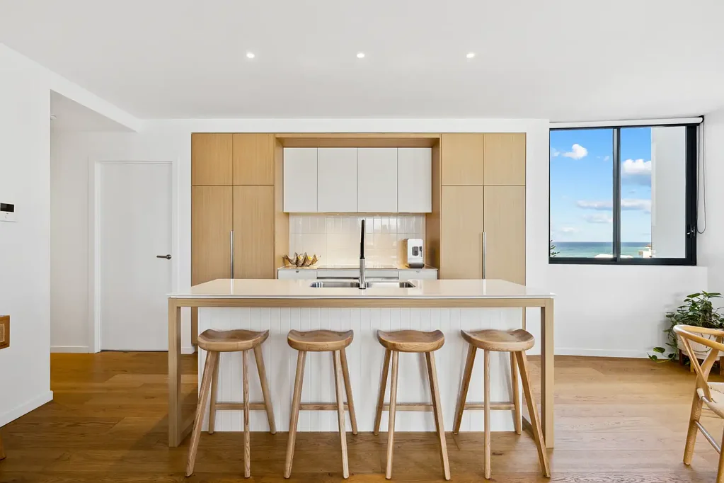 402/60 Jefferson Lane, Palm Beach, QLD 4221