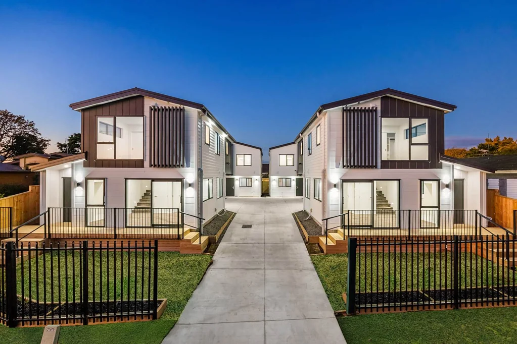 Conifer Grove 2部屋 Act Fast – Only a Few Left! Prime Location in ...