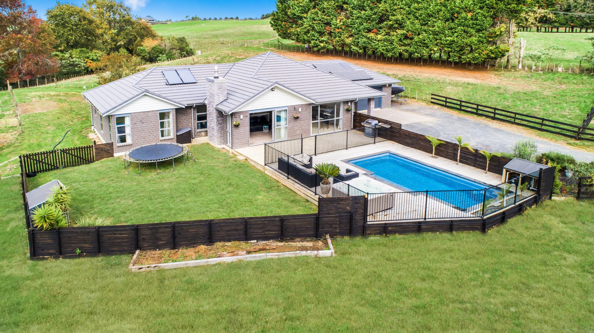 317 Glenbrook Road, Kingseat, Auckland - Franklin, 4 habitaciones, 0 baños