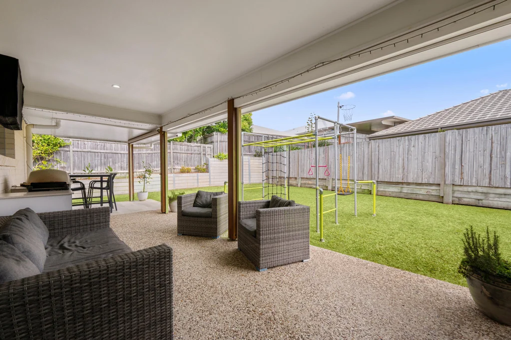 Warner 4ਬੈੱਡਰੂਮ Family Living, Elevated! 557m2, Side Access + Room for a Pool