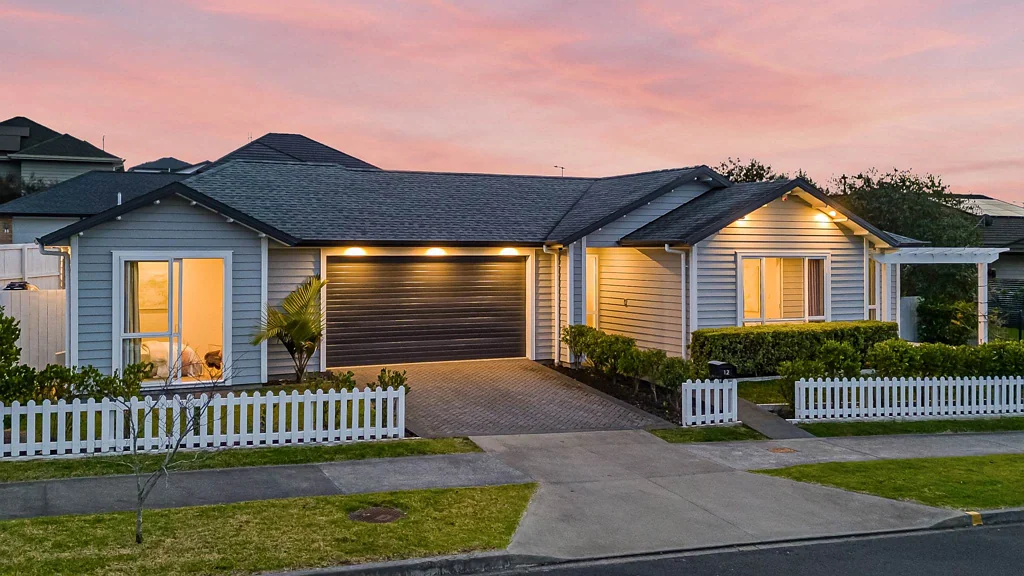 Wainui 4Kwarto Reserve Views & Granny Potential