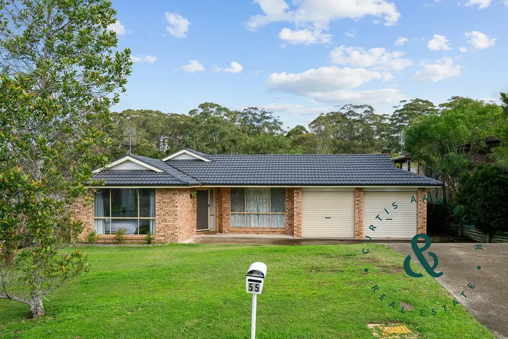 Medowie 3ห้องนอน Single level ease with north facing backyard, stroll to parks and school