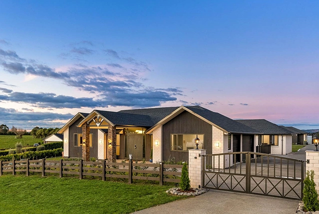 30 Karaka School Lane, Karaka, Franklin