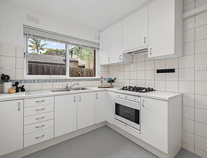 2/3 Mackenzie Street, Cheltenham, Bayside, 2 rūma, 1 rūma horoi, Apartment