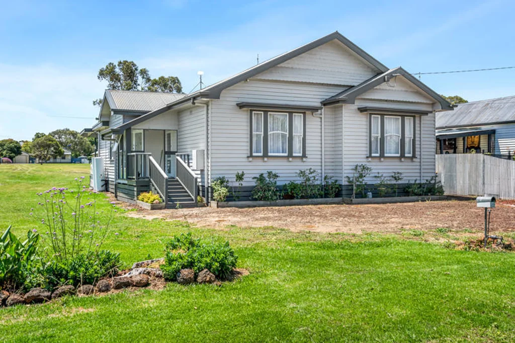 36 Townsend Street, Mortlake, VIC 3272