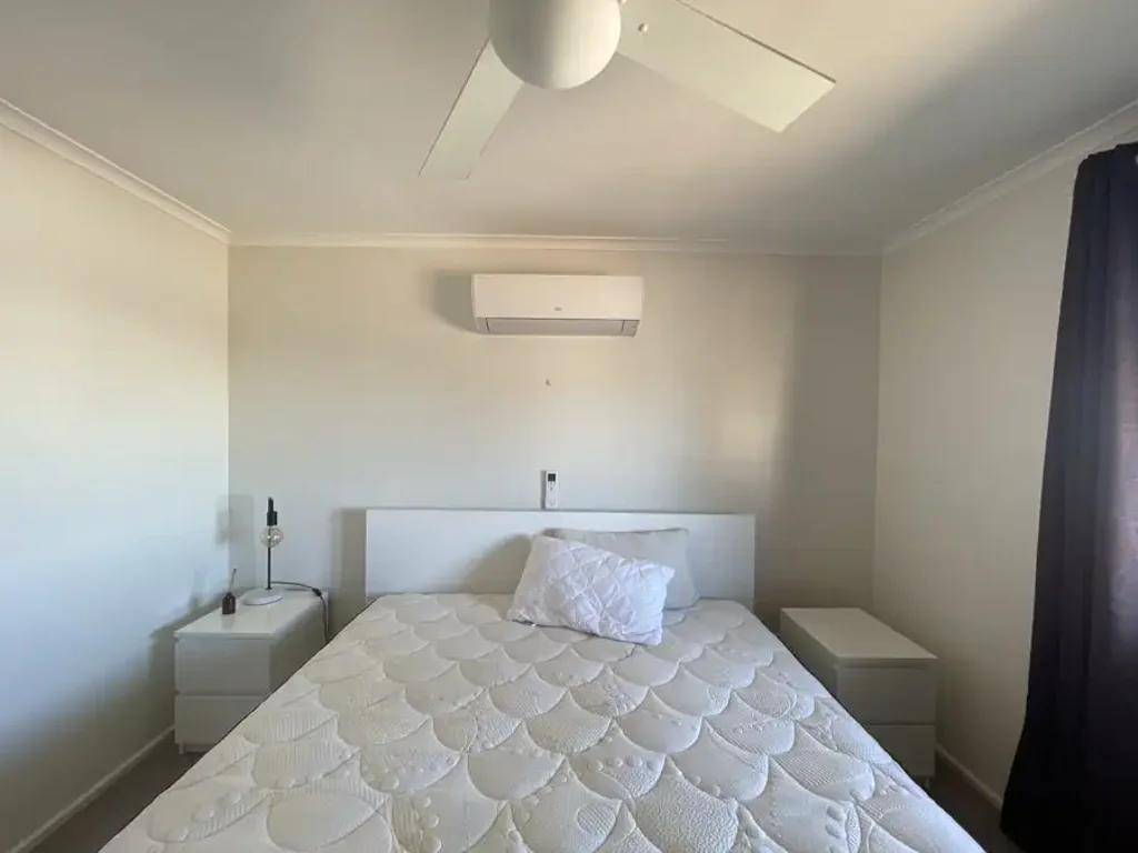 Room in Shared House - Cozy living in quiet Cul-de-sac - Includes water, and electricity usage