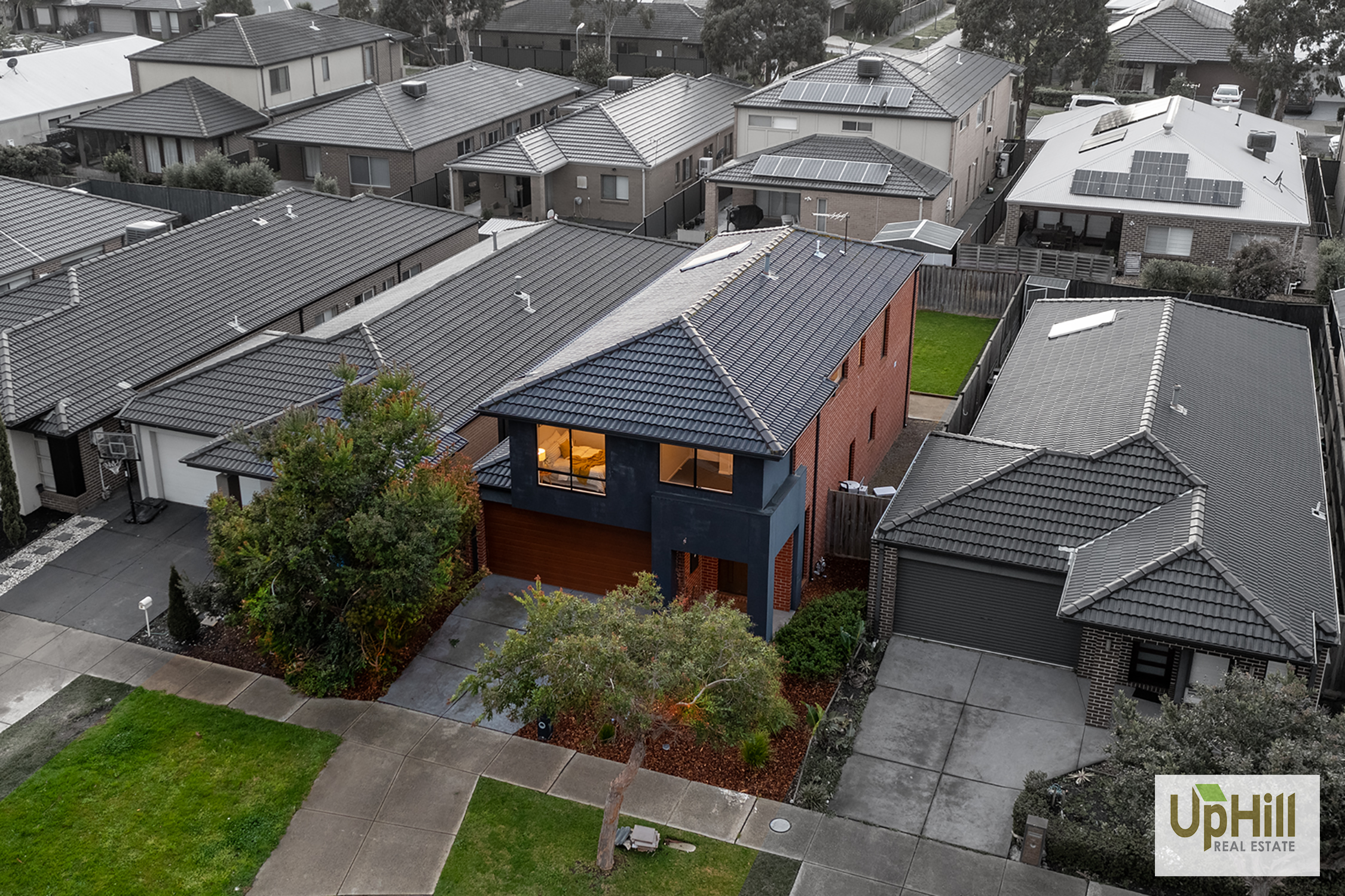 16 LILYDALE AV, CLYDE NORTH VIC 3978, 0部屋, 0バスルーム, House