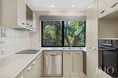 2/15 Cranberrie Crescent, Pimpama, QLD 4209, 3房, 2浴, Apartment