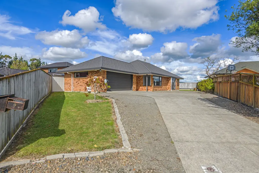 9 Alpine Grove, Kelvin Grove, Manawatu-Wanganui