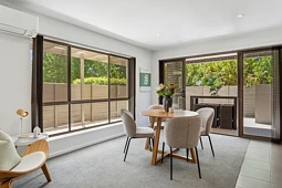 2/68 Macleay Street, Turner