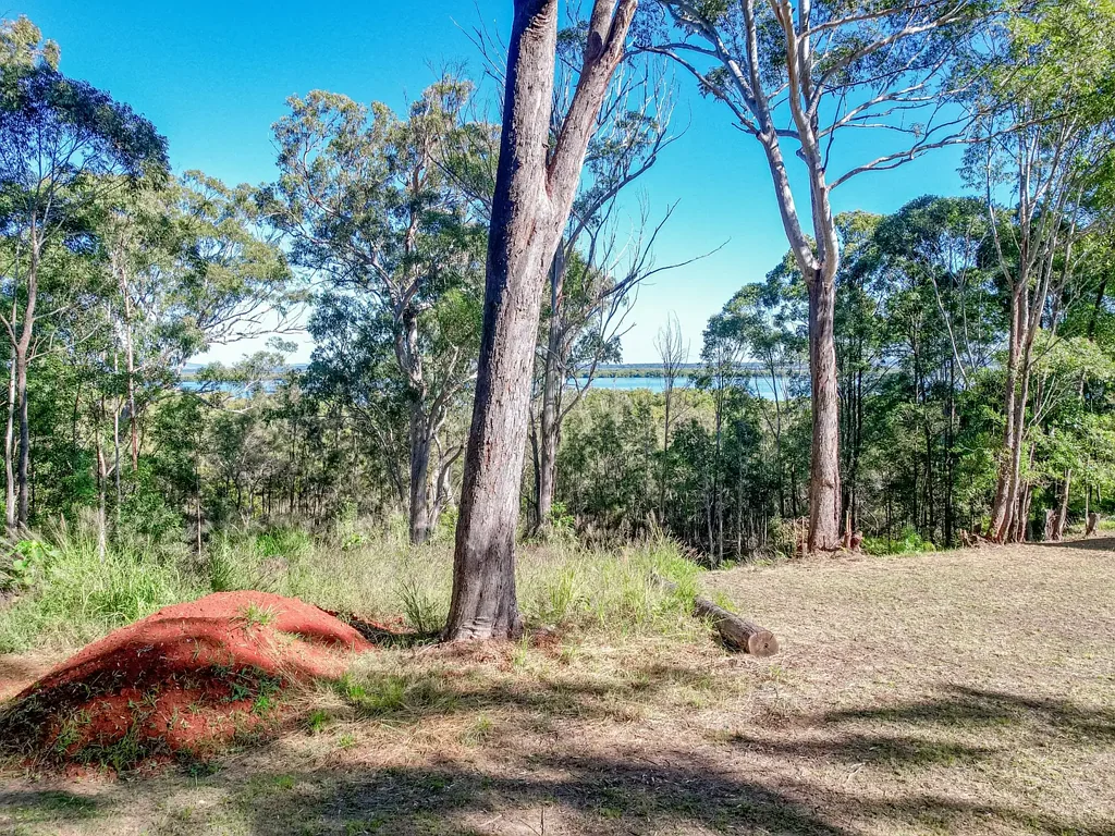 18 Heeterra Street, Russell Island, QLD 4184