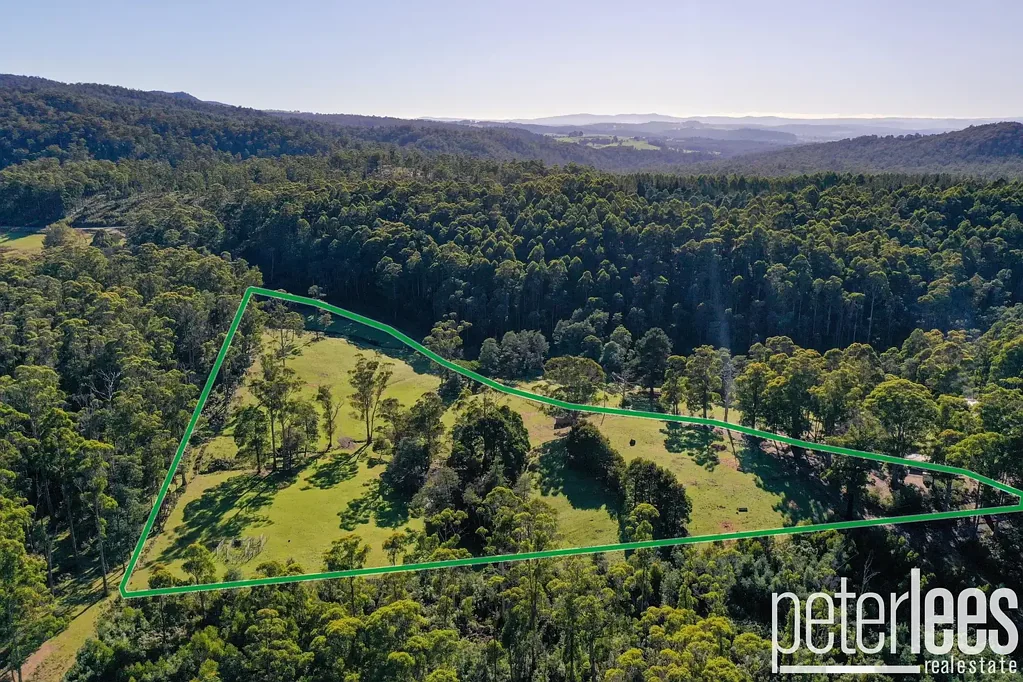 Frankford Sunny Lifestyle Acreage Offering Peace, Privacy & Potential