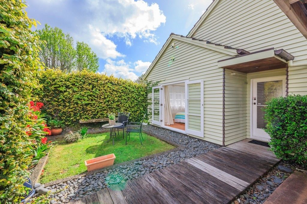 1/27 Hanlon Crescent, Narrow Neck, Auckland - North Shore, 2 Schlafzimmer, 1 Badezimmer