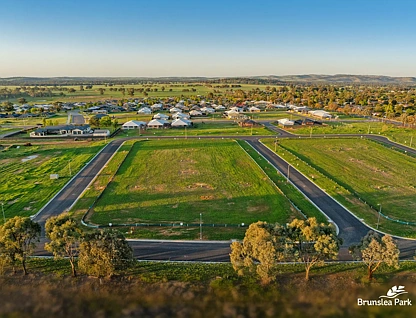 LOT 239 Cnr Moonah Street & Silkwood Street, Forest Hill, Riverina, 0 chambres, 0 salles de bain, Section