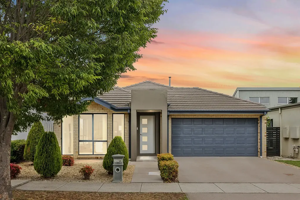 9 Denoon Street, Forde, ACT 2914