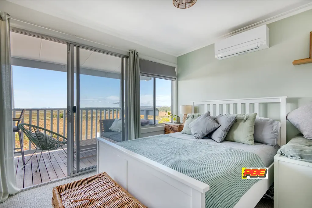 Venus Bay 4 Slaapkamer Relaxed Coastal Living with Northern Sun &  Water Views