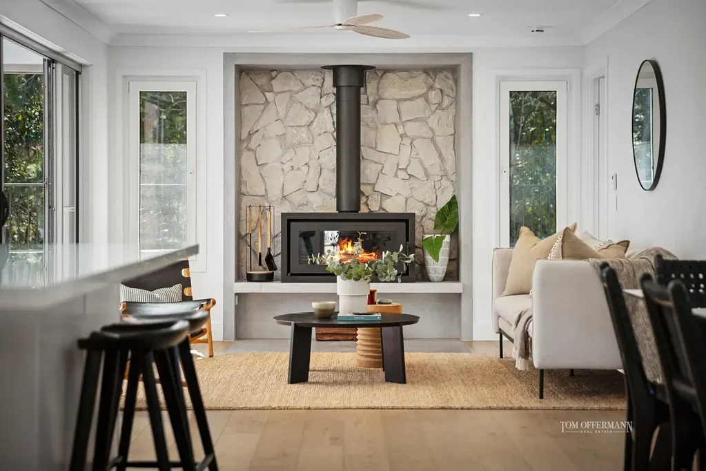 Peregian Springs 4房  Blissful Retreat Close to Beaches; Fuses Luxury, Tranquillity & Privacy